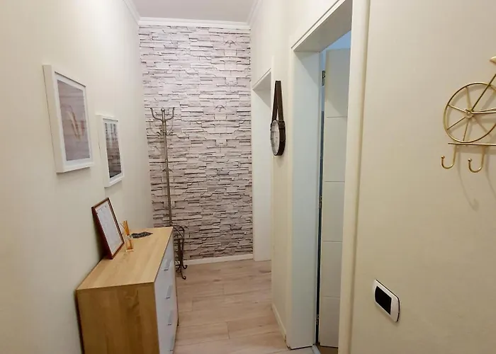 Modern In Delijorgji Near Center Tiran